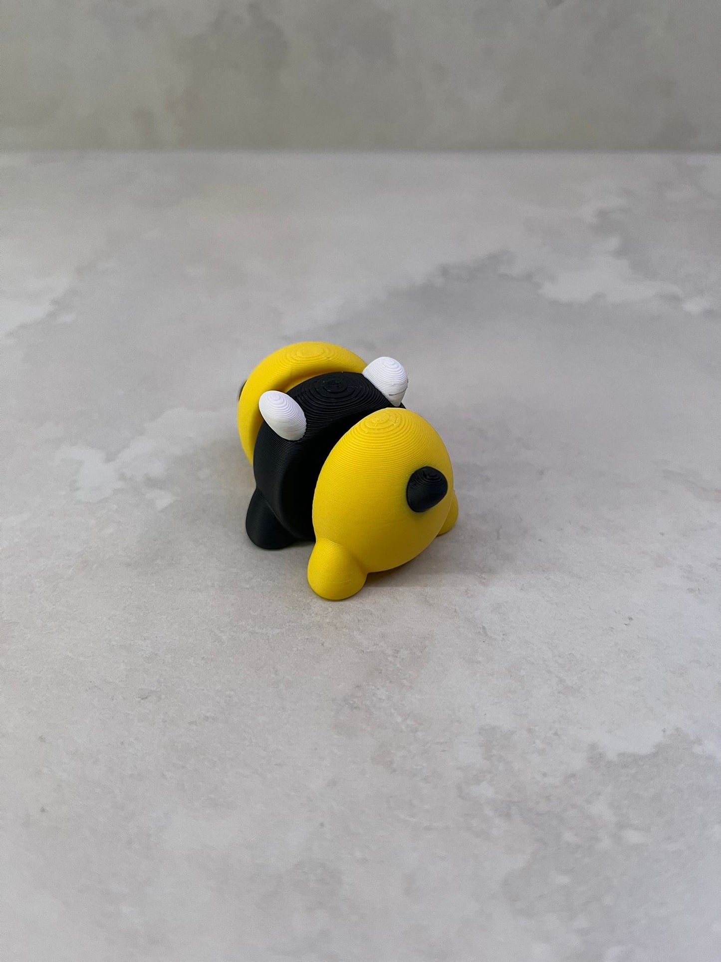 Mini Articulated Bumble Bee Toy