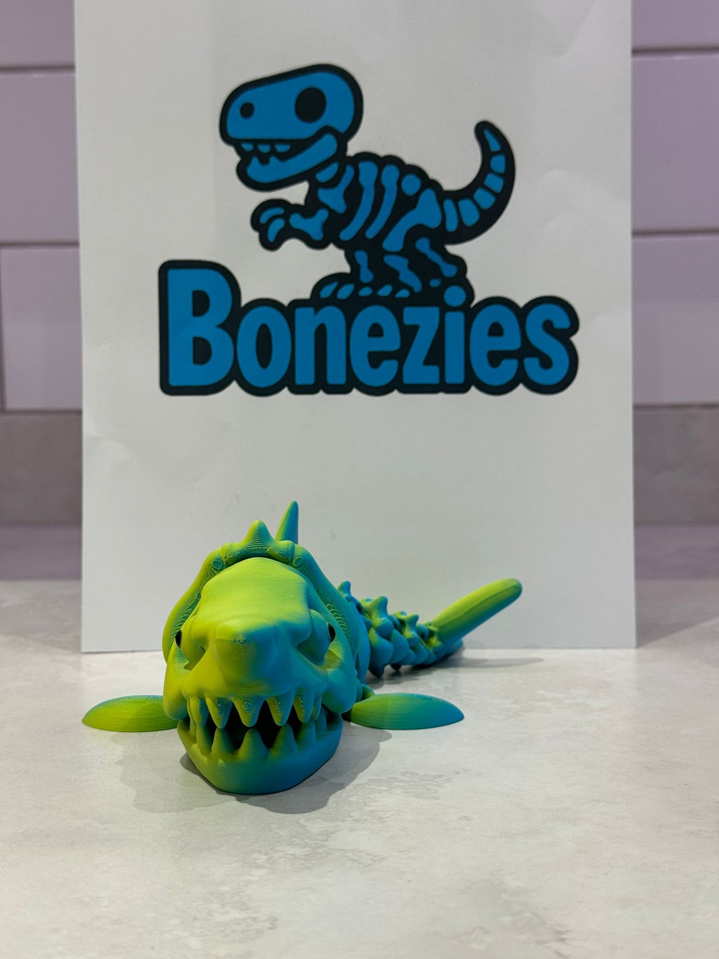 BONEZIES - Skeleton articulated fidget toy collection - GREEN/YELLOW COLOUR