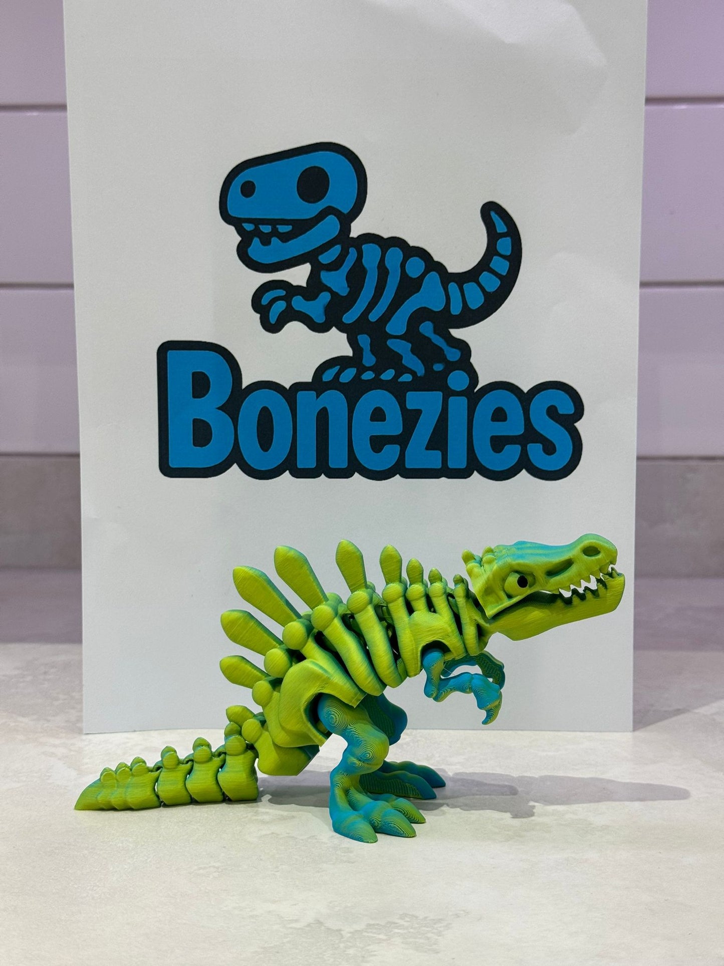 BONEZIES - Skeleton articulated fidget toy collection - GREEN/YELLOW COLOUR